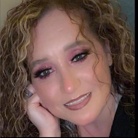 mommaabney